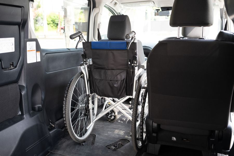 車内に載せた車いす