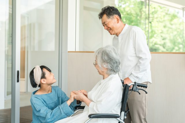 病院内の付き添いのイメージ